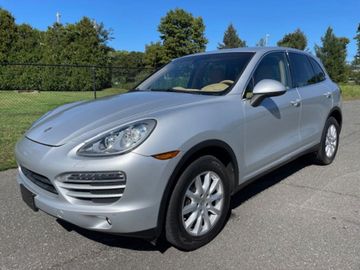 Porsche Cayenne, 2012