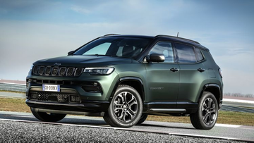 Jeep Compass 4xe (240 PS) specs