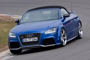 Audi TT RS Plus Roadster (Mk II) specs