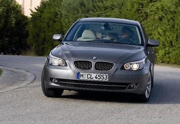 BMW 520d (E60 facelift) specs