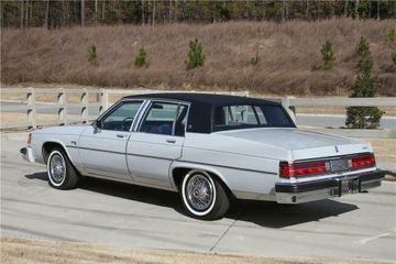 BUICK ELECTRA 4 DOOR SEDAN, 1982