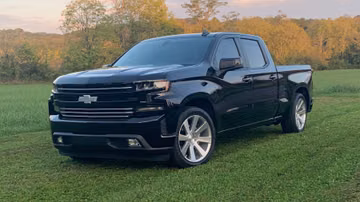 Chevrolet Silverado Pickup, 2021