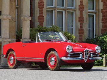 Alfa Romeo Giulietta Spider by Pininfarina, 1962