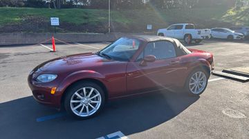 Mazda Miata MX-5 Convertible, 2006