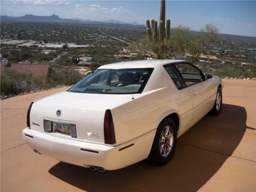 CADILLAC ELDORADO, 2002