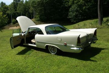 Chrysler 300C, 1957