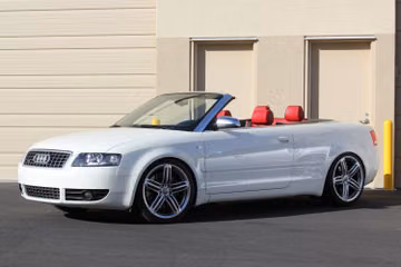 Audi S4 Cabrio (B7) specs