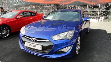 Hyundai Genesis Coupe 3.8 V6 GDI specs