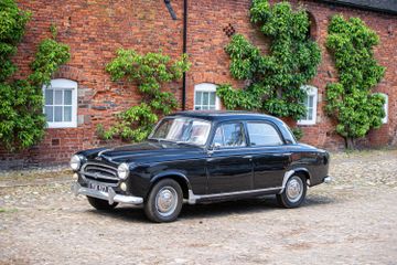 Peugeot 403 Saloon, 1958