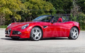 Alfa Romeo 8C Spider, 2009