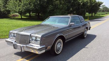 Buick Riviera, 1985