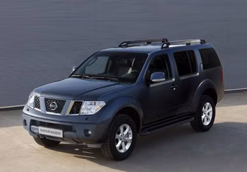 Nissan Pathfinder 2.5 dCi specs