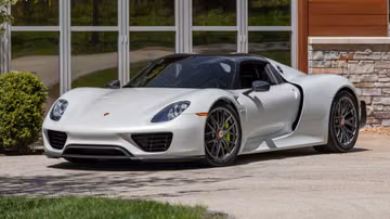 Porsche 918 Spyder Weissach, 2015