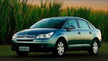 Citroen C4 Sedan 2.0 16V (C4 Pallas/C-Triomphe) specs