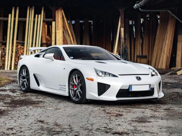 Lexus LFA, 2011