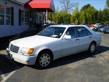 Mercedes-Benz 400 SE (W140) specs