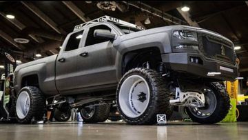 Chevrolet Silverado Pickup, 2017