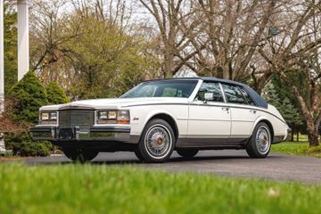Cadillac Seville Sedan, 1985