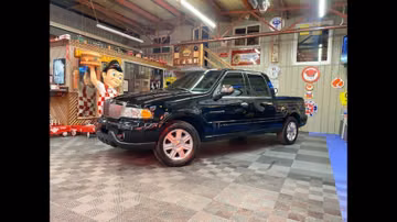 Lincoln Blackwood Pickup, 2002