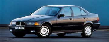 BMW 323i (E36) specs
