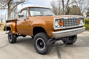 DODGE POWER WAGON, 1978