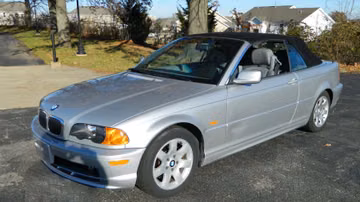 BMW 325i Convertible, 2001
