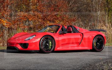 Porsche 918 Spyder, 2015