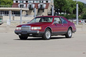Lincoln Mark VII Coupe, 1991