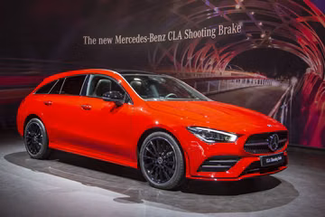 Mercedes-Benz CLA 220 Shooting Brake (X118) specs