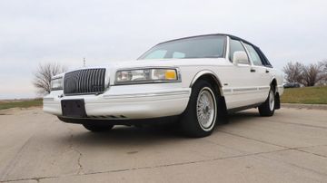 Lincoln Town Car Signature Series, 1996