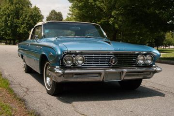 Buick LeSabre Convertible, 1961