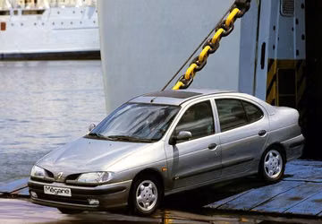 Renault Megane Classic 1.6e (Mk I) specs