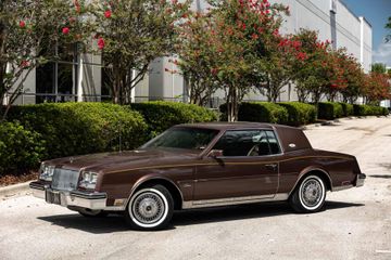 Buick Riviera, 1984