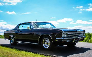 Chevrolet Caprice Sedan, 1966