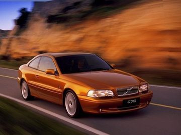 Volvo C70 T5 specs