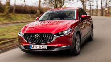 Mazda CX-30 Skyactiv-X 186 specs