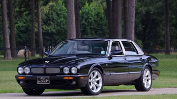 Jaguar XJR, 2000