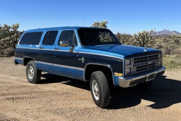 Chevrolet Suburban 2500, 1988