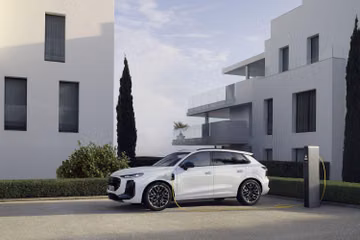 Audi Q3 e-hybrid (FJ) specs
