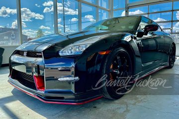 NISSAN GT-R NISMO, 2016