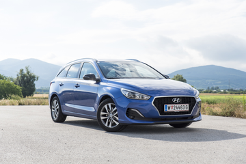 Hyundai i30 1.0 T-GDI Wagon (Mk III 120 PS) specs