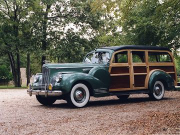 Packard One-Twenty Deluxe Station Wagon, 1941