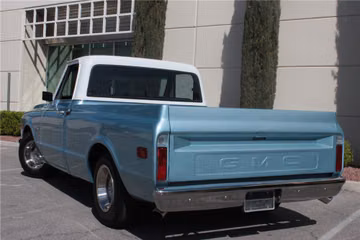CHEVROLET C-10 PICKUP, 1970