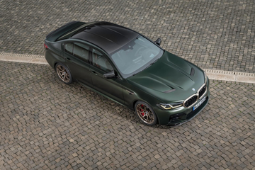 BMW M5 CS specs