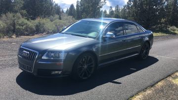 Audi S8, 2009