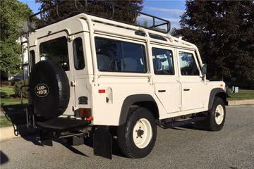 Land Rover Defender 110 4X4 SUV, 1993