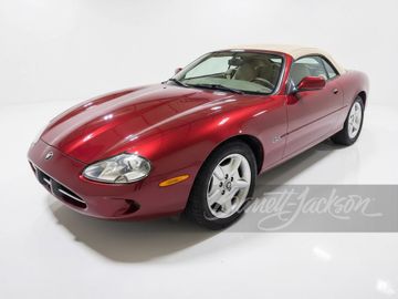JAGUAR XK8 CONVERTIBLE, 1997