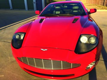 Aston Martin V12 Vanquish, 2003