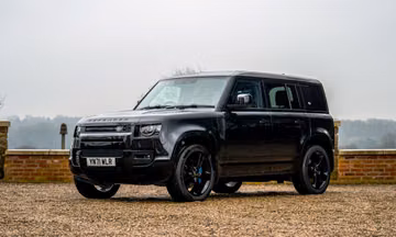 Land Rover Defender 110 V8 Bond Edition, 2021