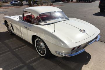 Chevrolet Corvette 327/360 Convertible, 1962